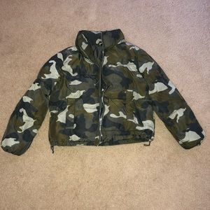 Camo puff jacket